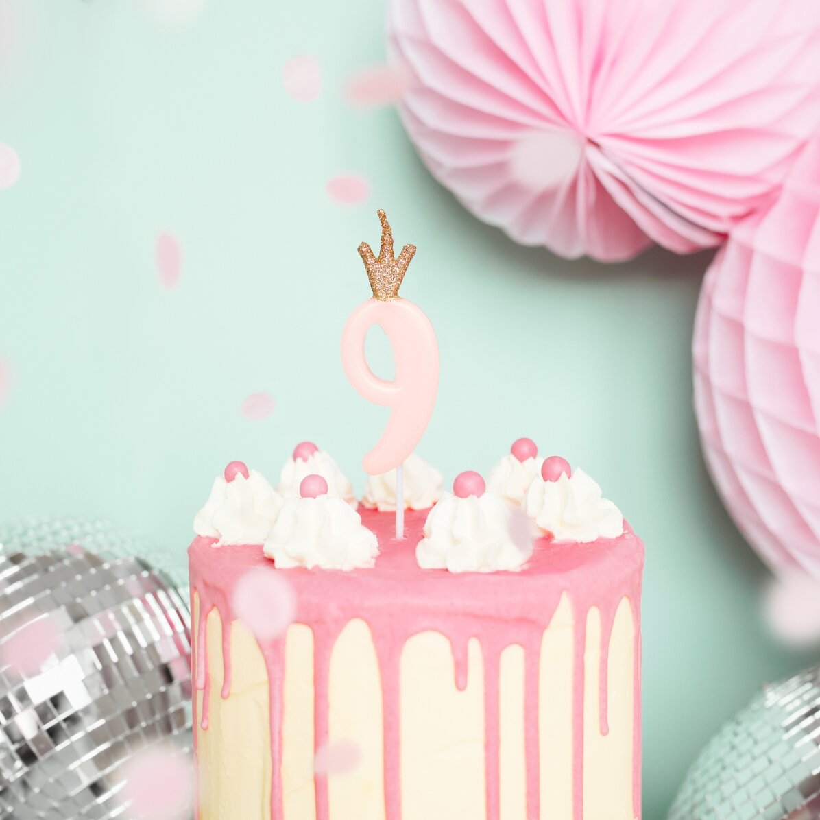 Taartkaarsjes - Roze figuurtje met kroontje, 9,5 cm