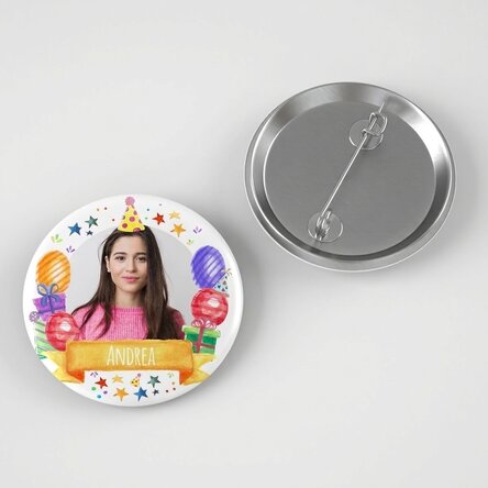 Gepersonaliseerde button met foto en tekst - Happy Birthday
