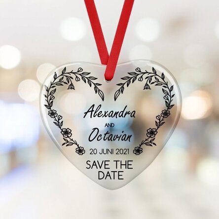 Gepersonaliseerd hartvormig sieraad met tekst - Save the Date