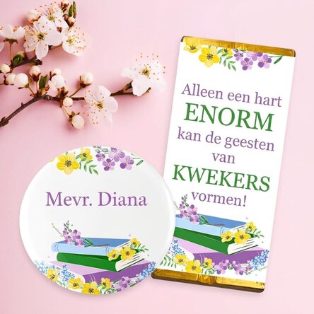 Cadeauset met een mini-chocoladereep en een gepersonaliseerd naamspeldje - Juf
