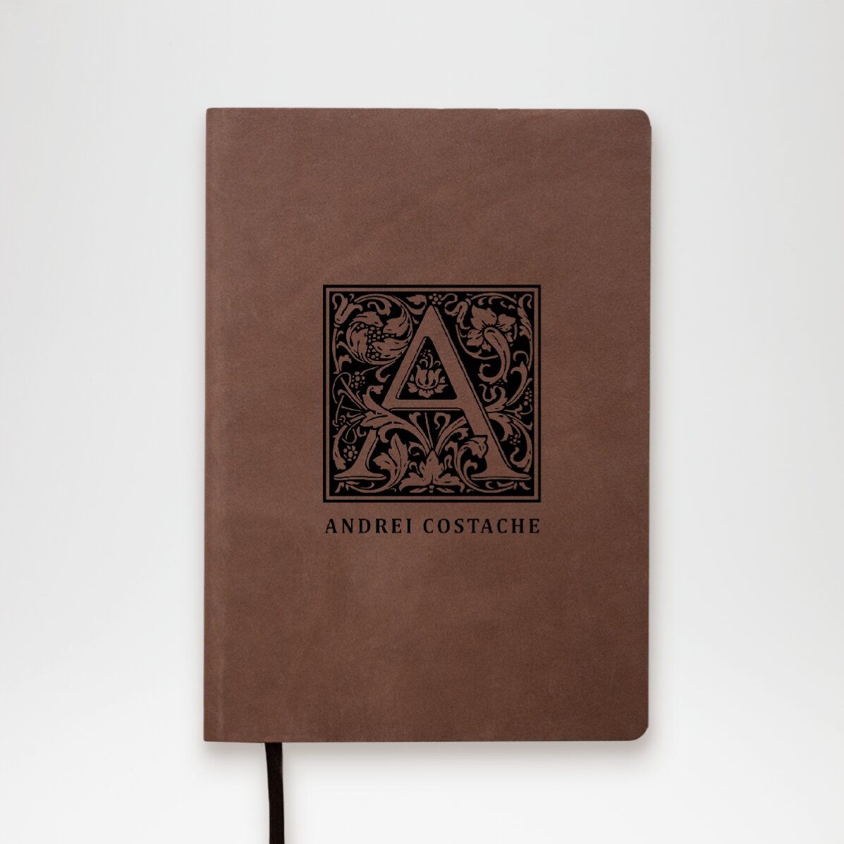 Gepersonaliseerde leren agenda met monogram en naam voor de naamdag