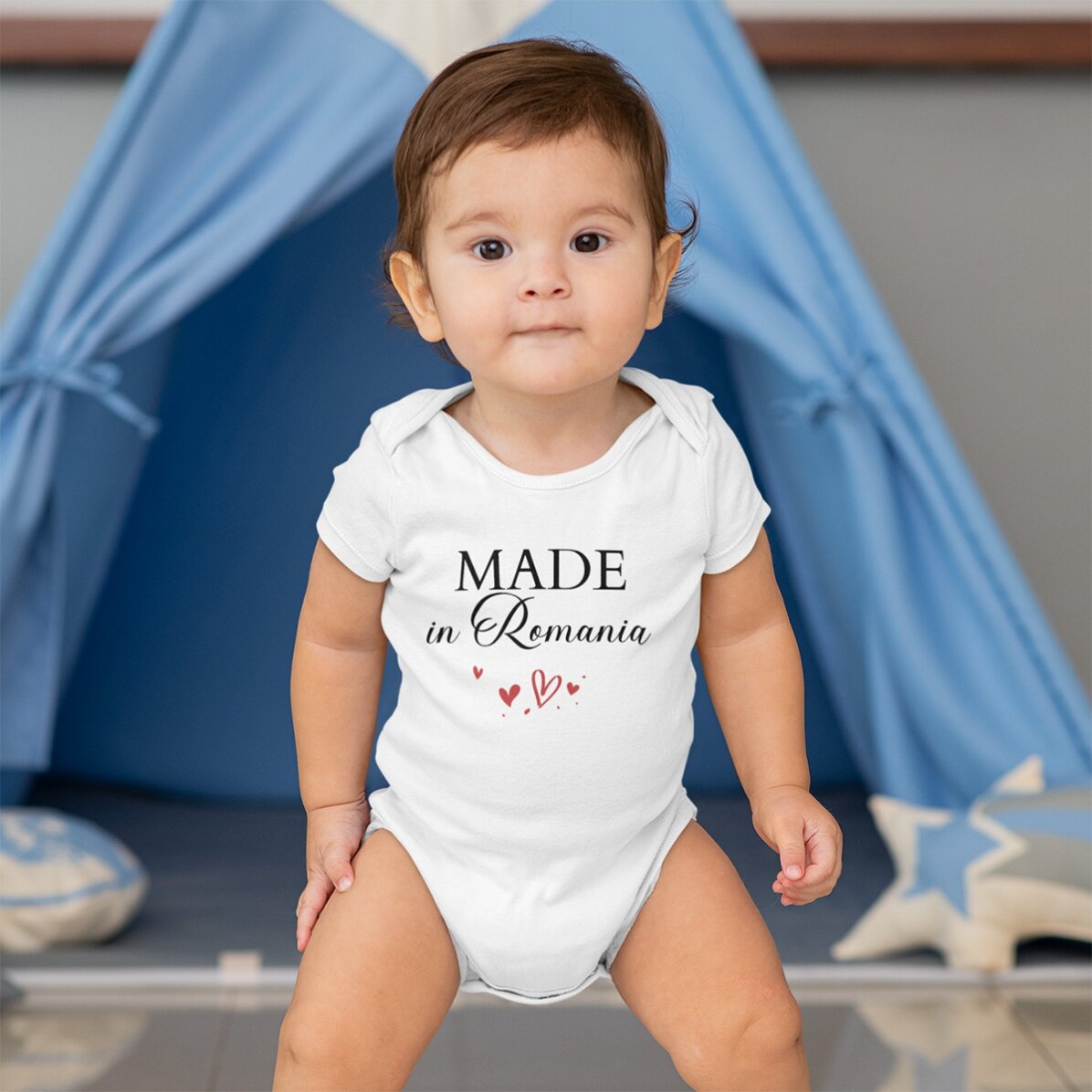 Personalised baby bodysuit with message - Made with love