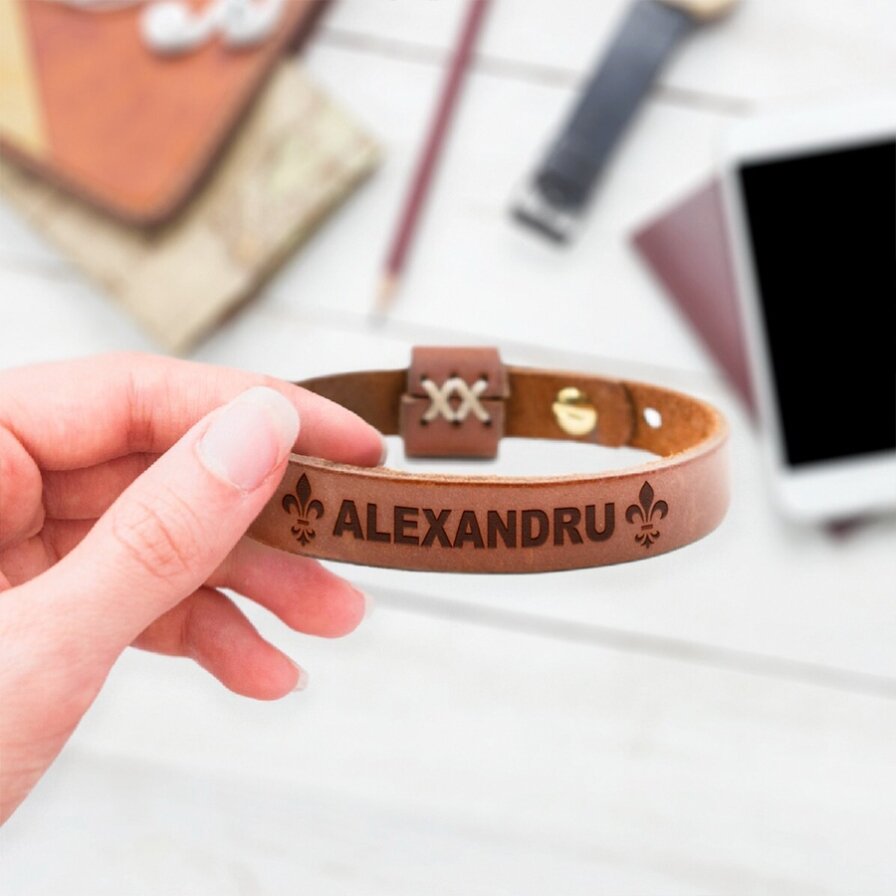 Op maat gemaakte leren armbanden voor hem