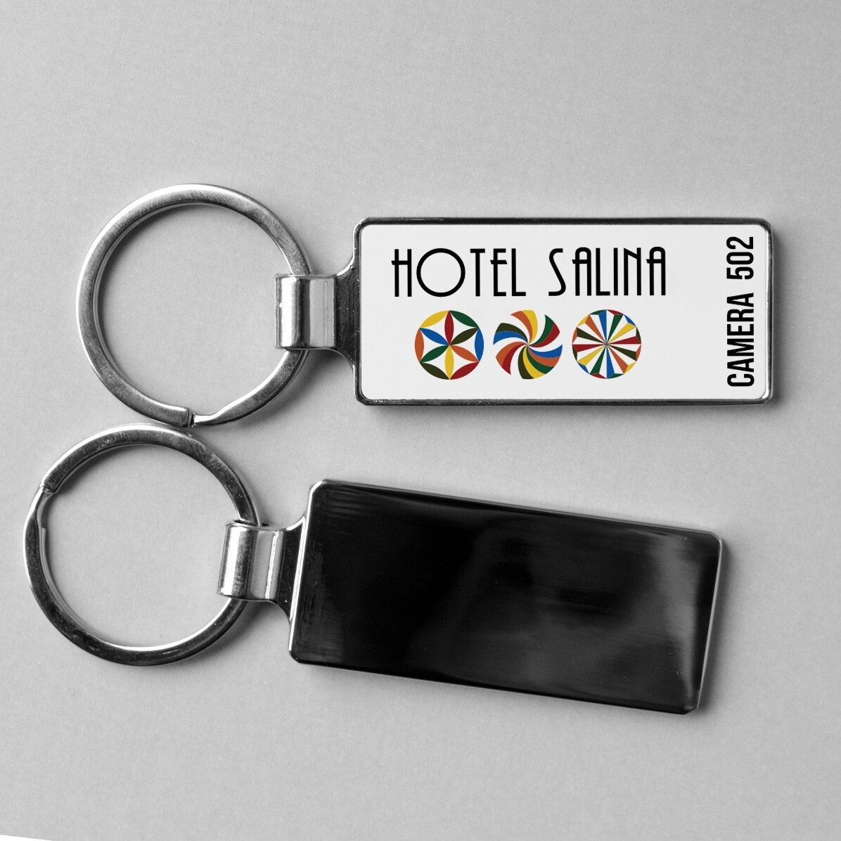 Gepersonaliseerde sleutelhanger met logo en tekst