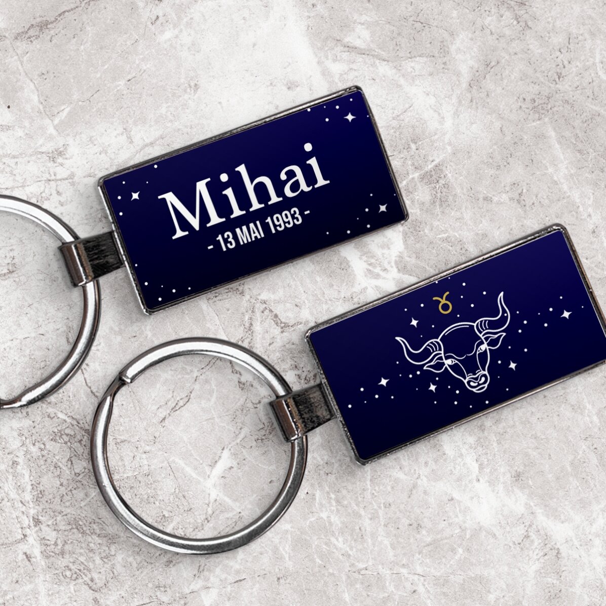 Personalised keyring with text and zodiac sign - Taurus