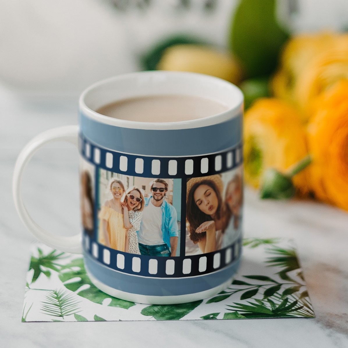 Gepersonaliseerde mok met 4 foto’s in de vorm van een filmrolletje
