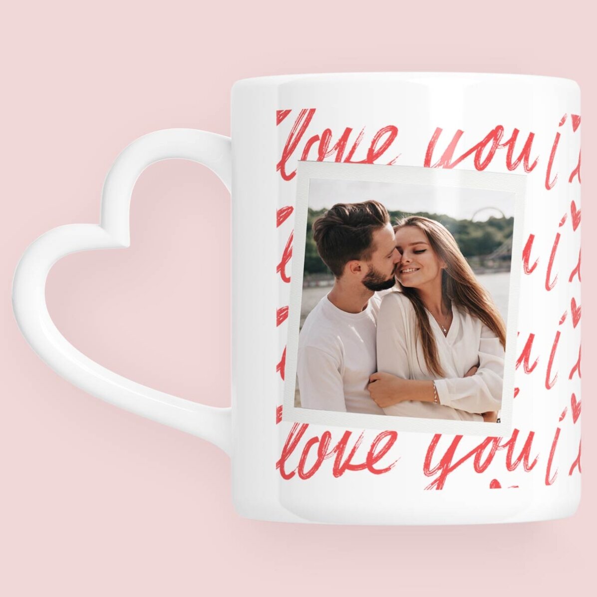 Gepersonaliseerde mok met foto en tekst – Ik hou van je! – model met hartvormig handvat
