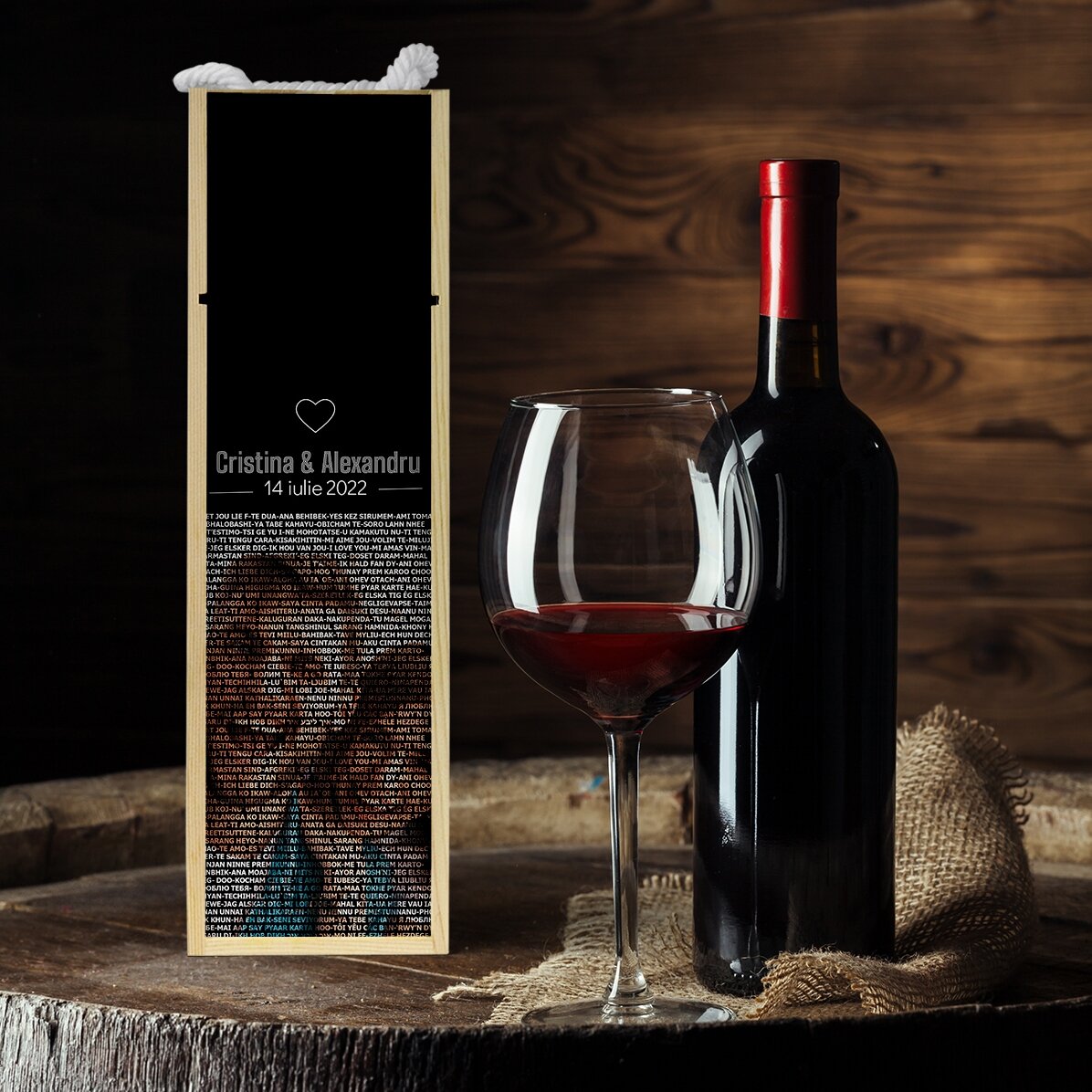 Personalised wine box with photo and text - I love you in 100 languages