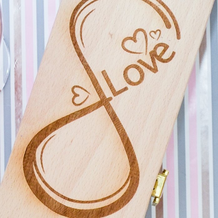 Gepersonaliseerde wijnkist - Infinite Love