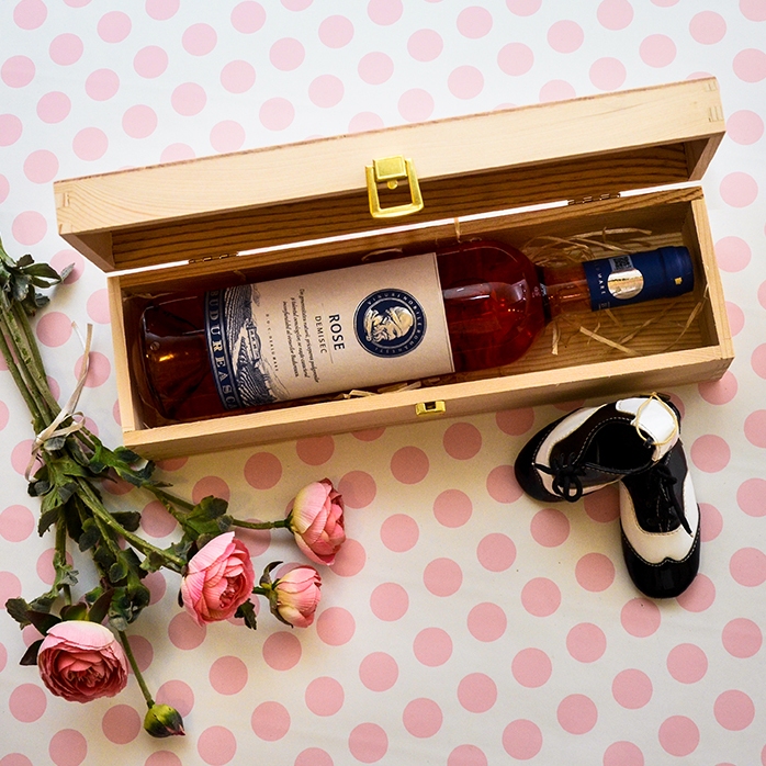 Gepersonaliseerde wijnkist - just married