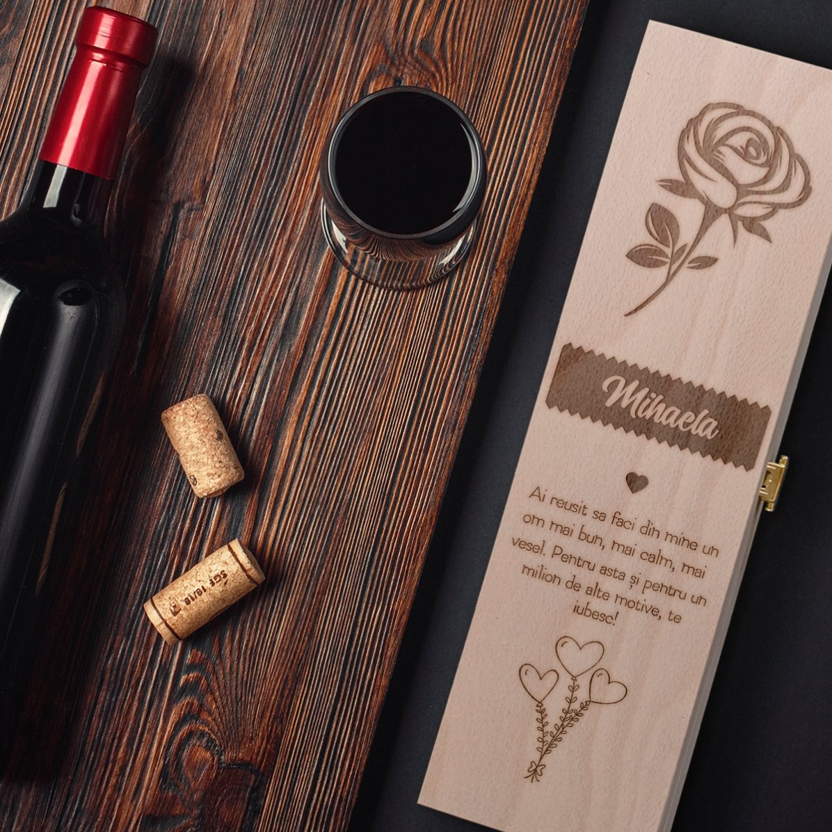 Personalised wine box - The rose of love