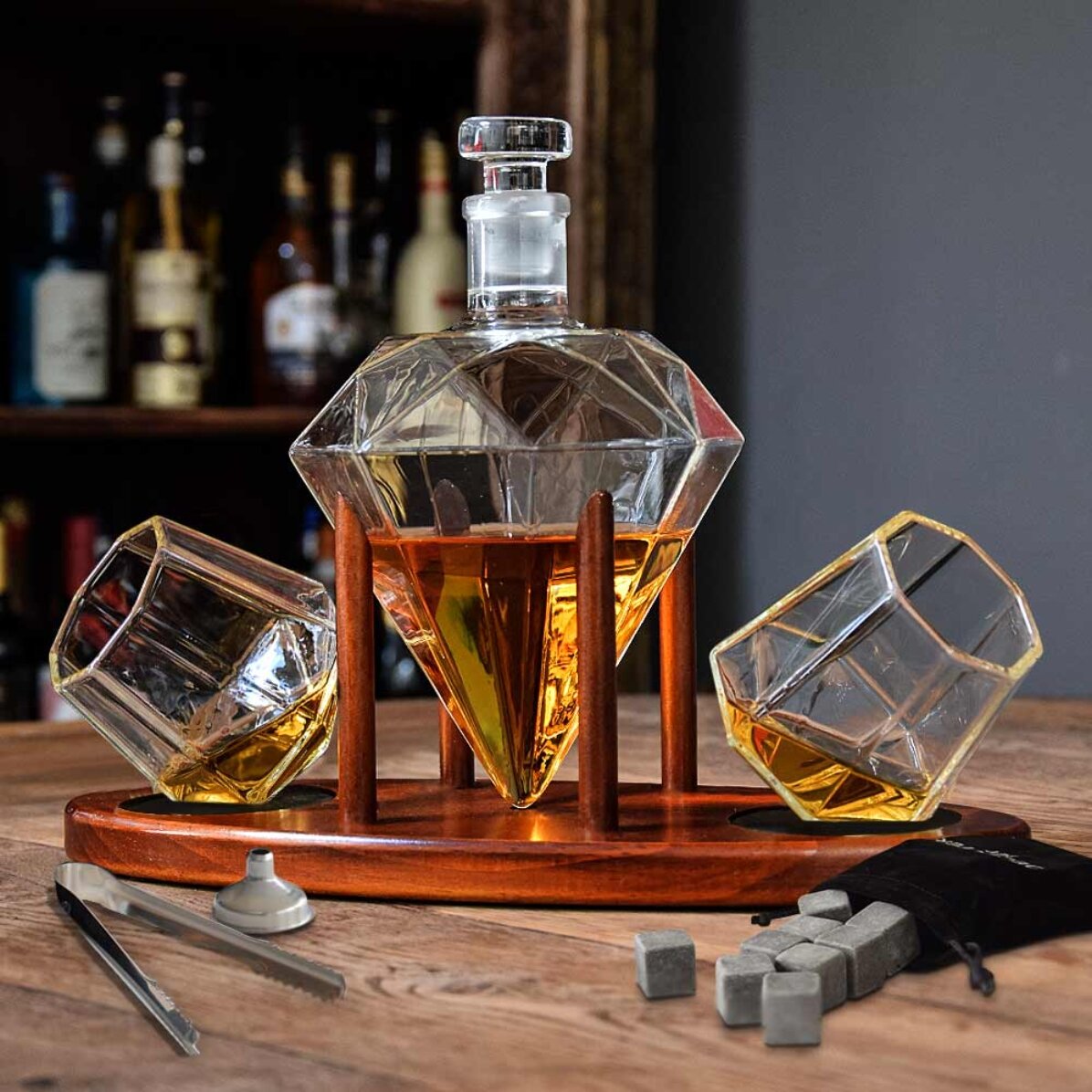 Luxe diamantdecanter met twee glazen