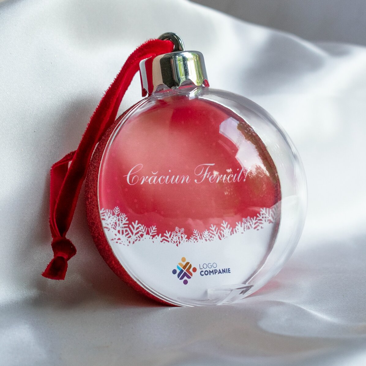 Gepersonaliseerde kerstbal met logo en boodschap - De magie van Kerstmis