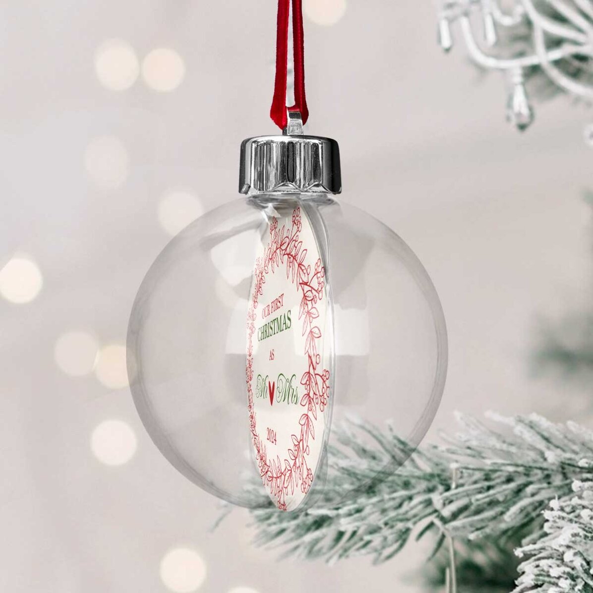 Gepersonaliseerde, door-en-door doorzichtige kerstbal met een foto en een boodschap - Onze eerste ke