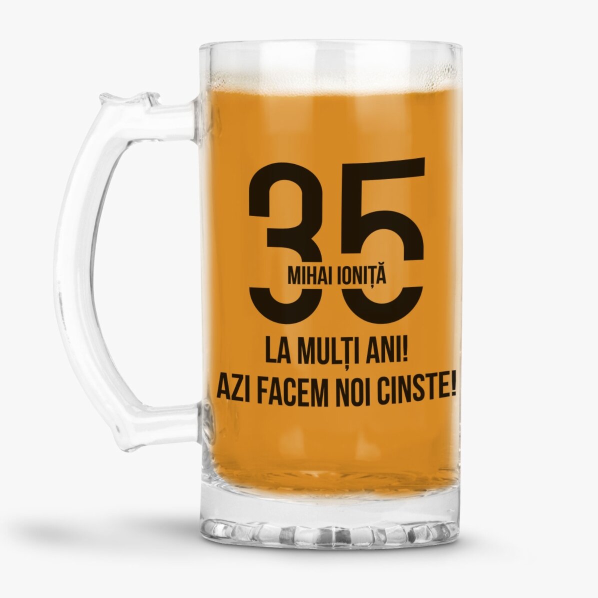 Gepersonaliseerde bierpul met tekst voor een verjaardag