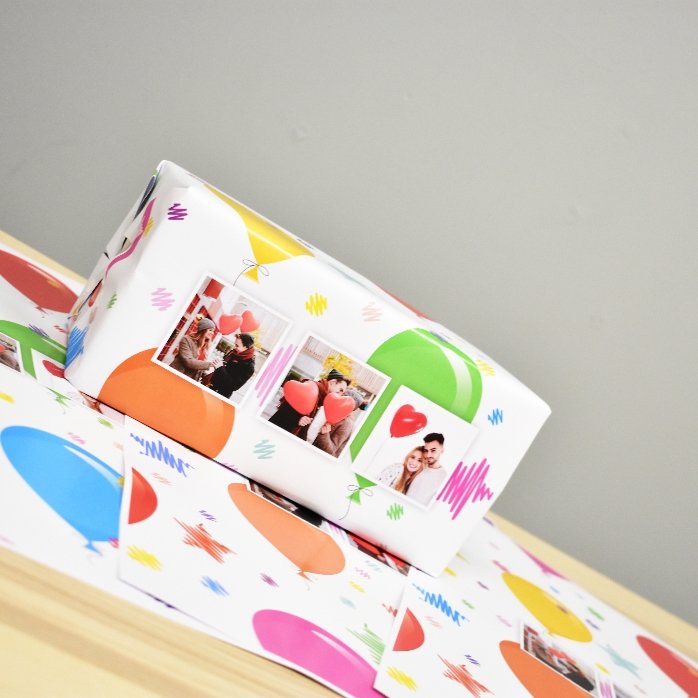 Gepersonaliseerd cadeaupapier met 3 foto