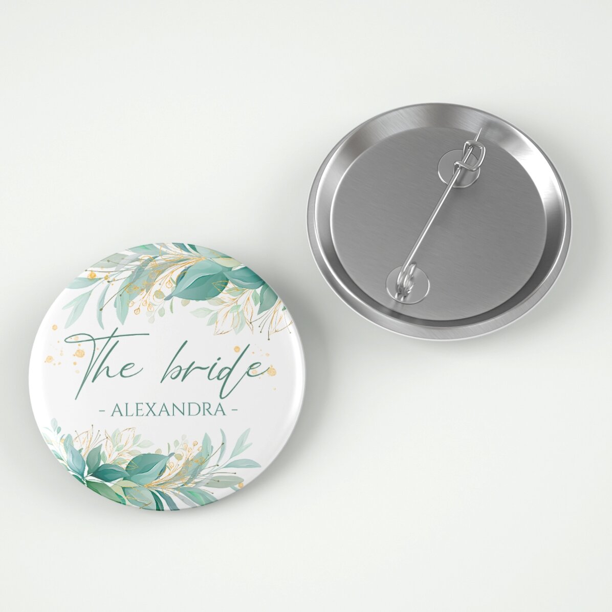 Personalised badge with text for the bride and bridesmaids