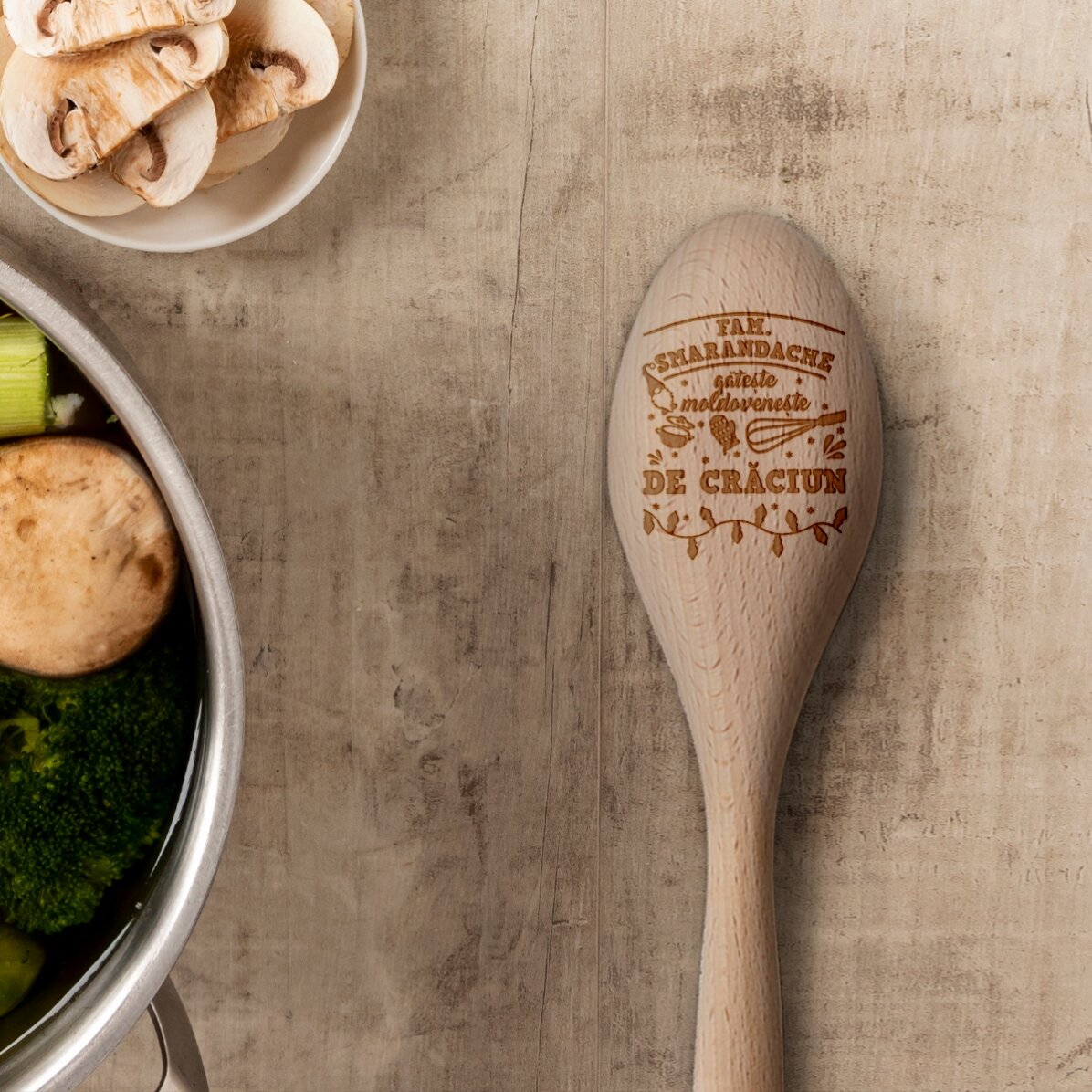 Personalised wooden spoon with text - Christmas in the kitchen