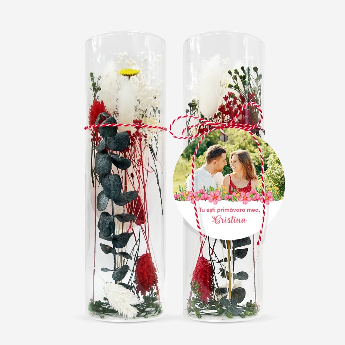 Martisor-sieraad van glas met geconserveerde bloemen, gepersonaliseerd met een boodschap en een foto