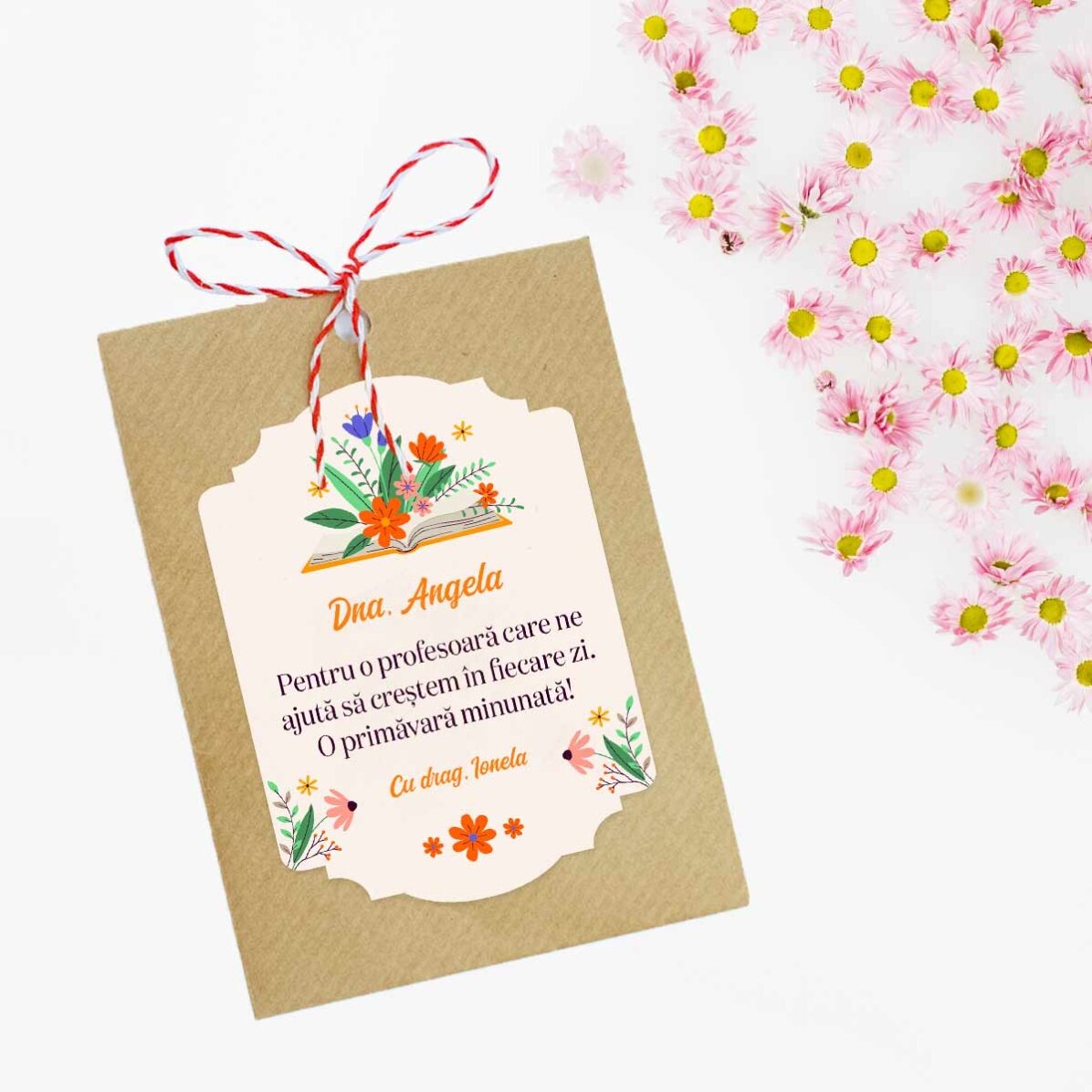 Gepersonaliseerde Martisor om in de grond te planten, met tekst voor leraressen