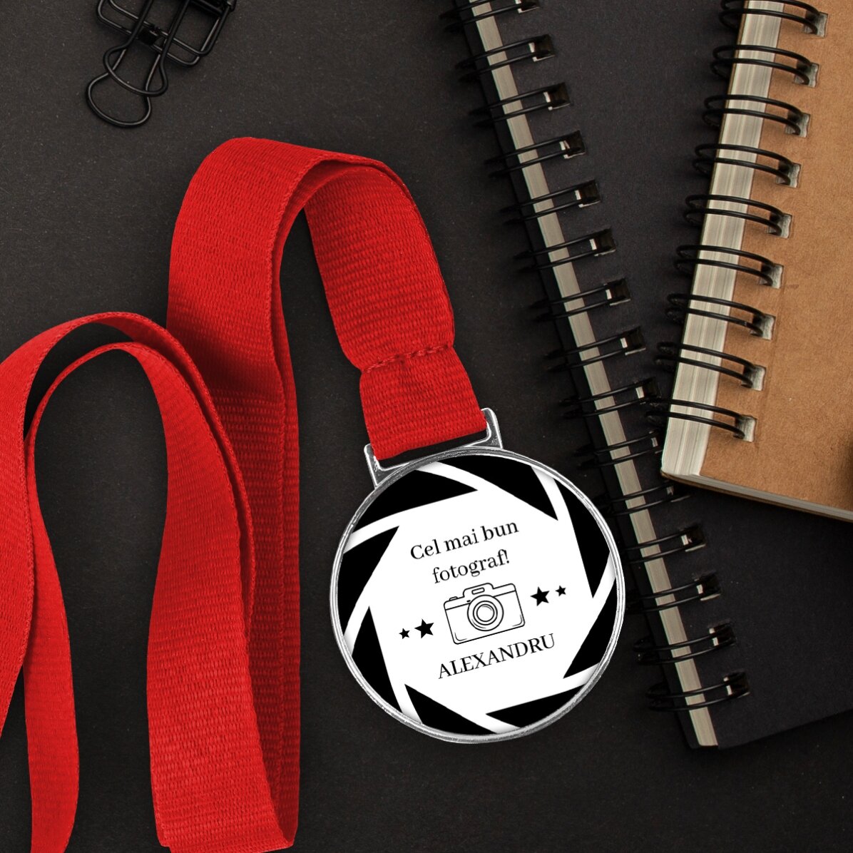 Personalised medal with message - Photographer