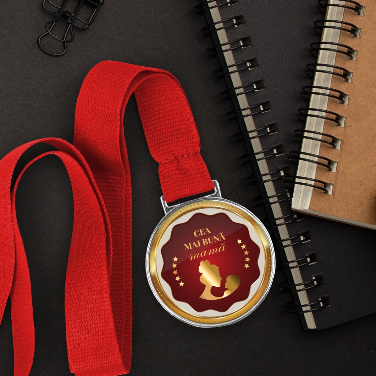 Gepersonaliseerde medaille met tekst - De beste moeder