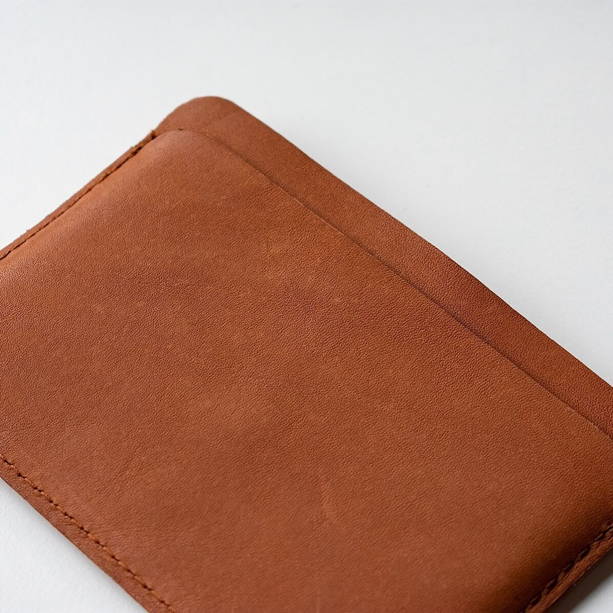 Gepersonaliseerde leren portemonnee met boodschap - Let op!