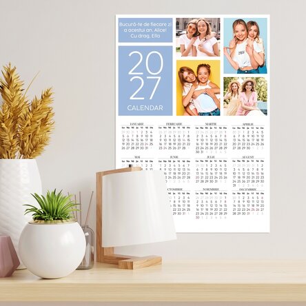Gepersonaliseerde kalenderposter met 4 foto's en een boodschap