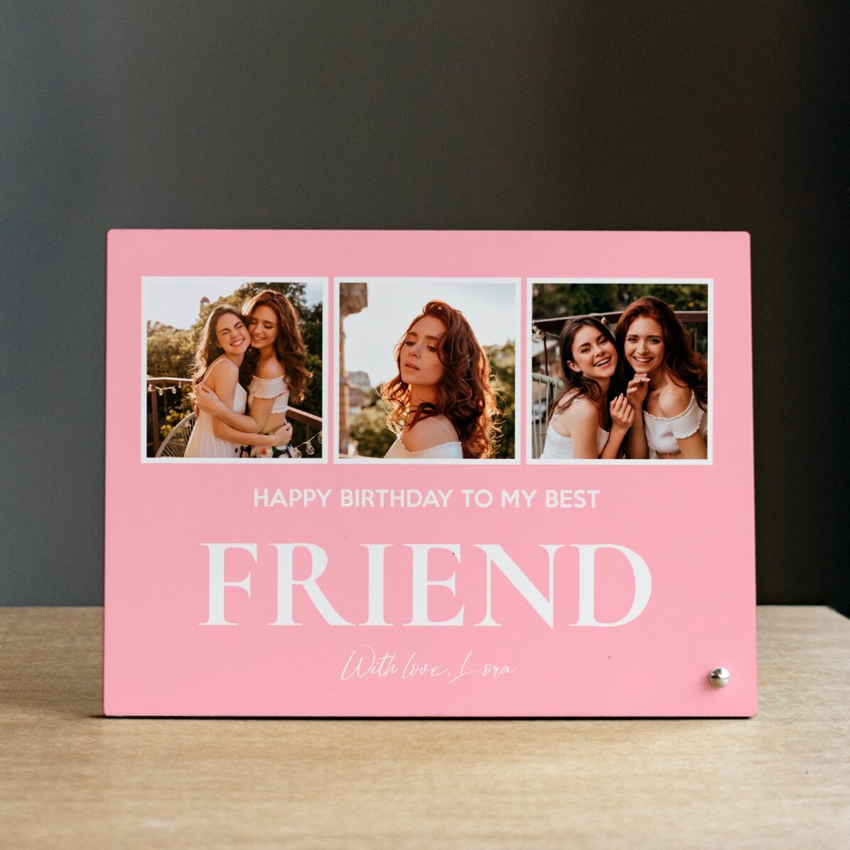 Gepersonaliseerde fotolijst voor op het bureau met 3 foto’s en tekst - With love