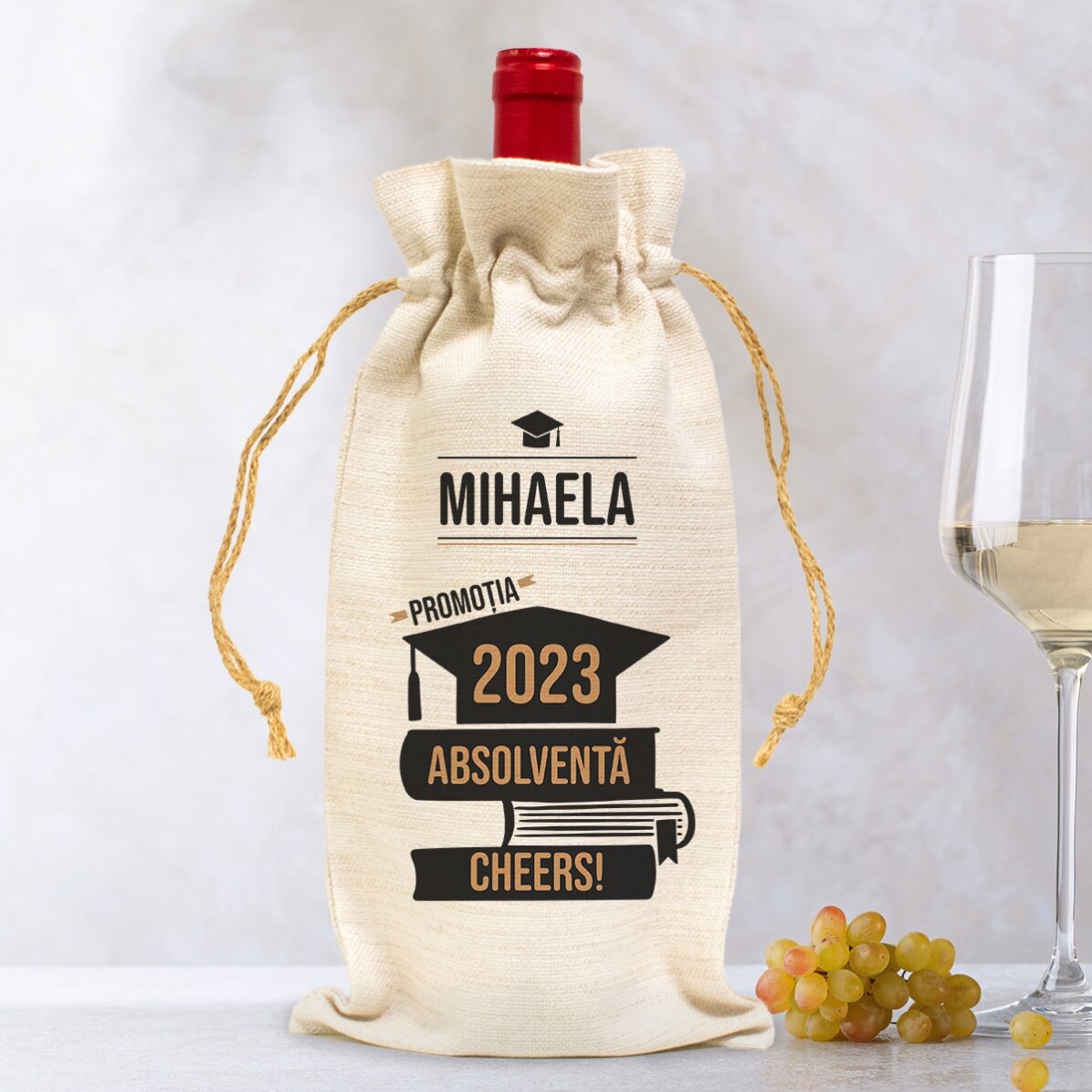 Wijnfleszakje, gepersonaliseerd met een boodschap voor afgestudeerden