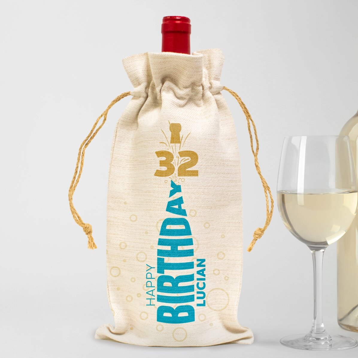 Gepersonaliseerd zakje voor een fles wijn - Happy Birthday