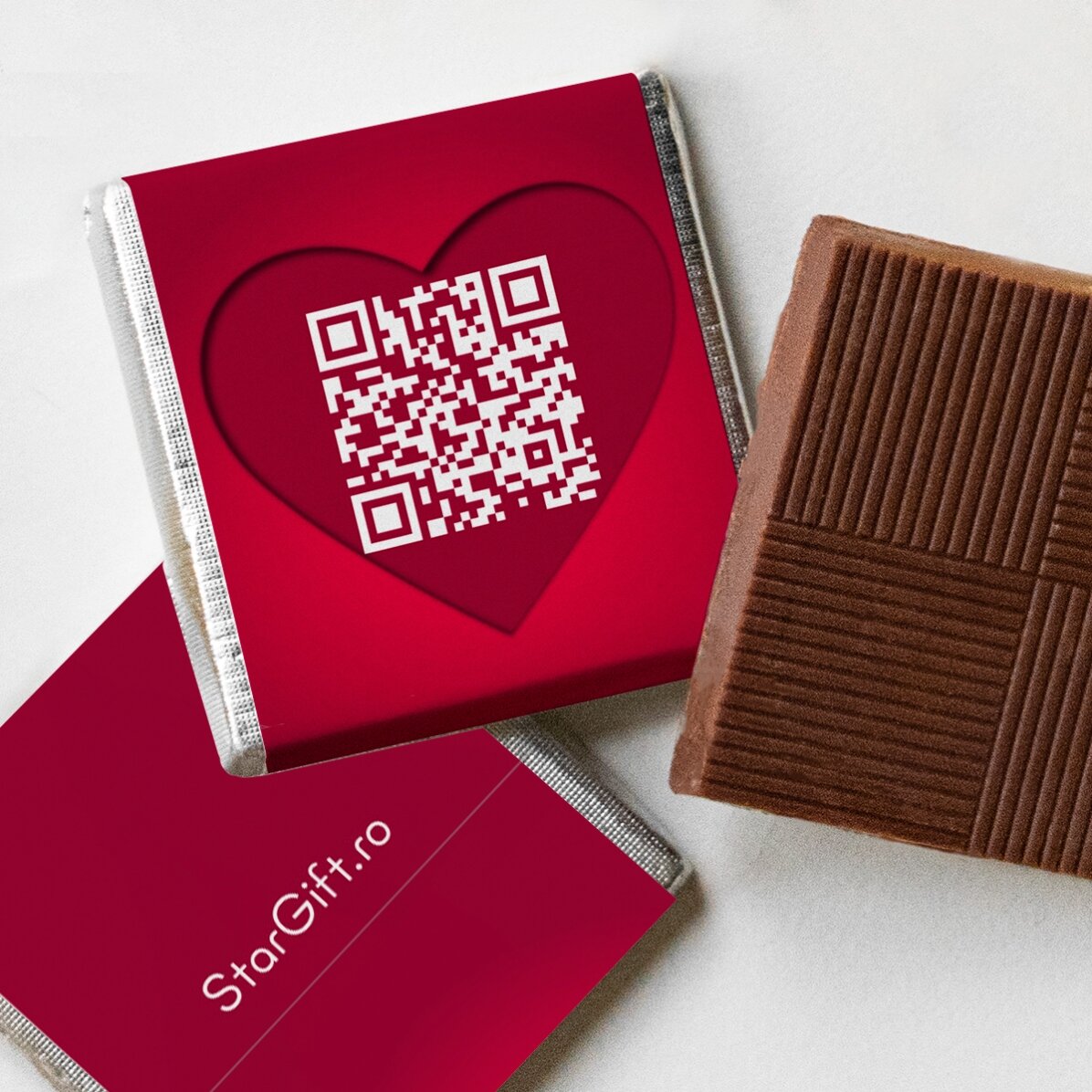 Set of 5 mini chocolates personalised with photos, QR code and text - Love