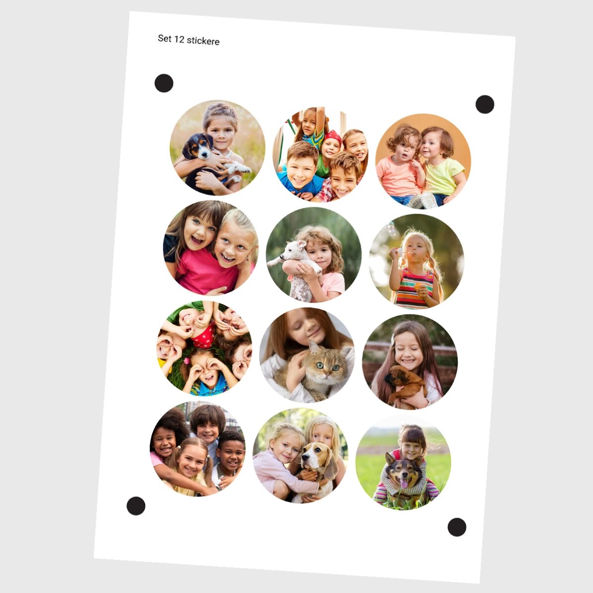 Set van 12 ronde, gepersonaliseerde stickers (zelfklevende etiketten) met foto