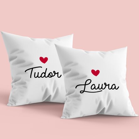Set of 2 personalised cushions with names - Love