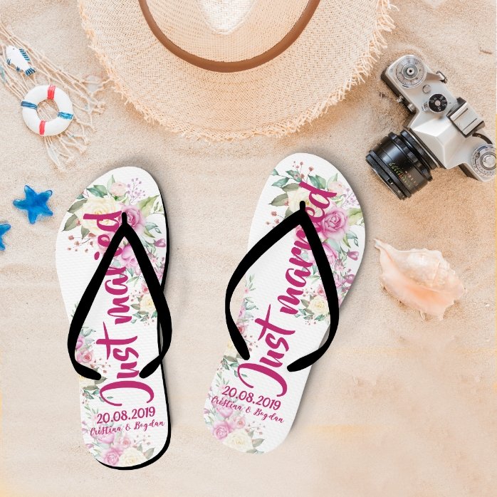 Personalised flip flops with text - Bridesmaid
