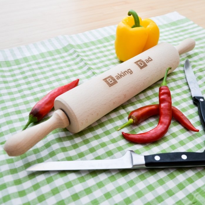 Personalised wooden rolling pin - Baking Person