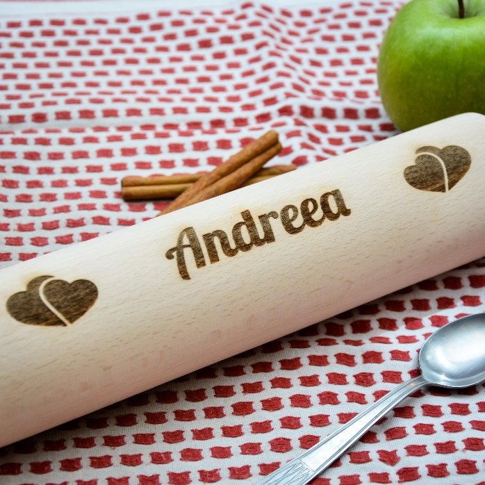 Houten draaiboutje, gepersonaliseerd met de liefdesnaam