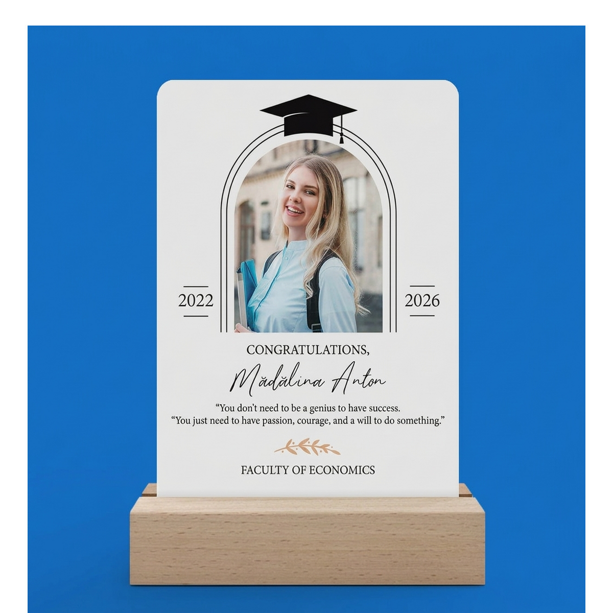 LED-lamp en gepersonaliseerde fotolijsten voor het afstuderen