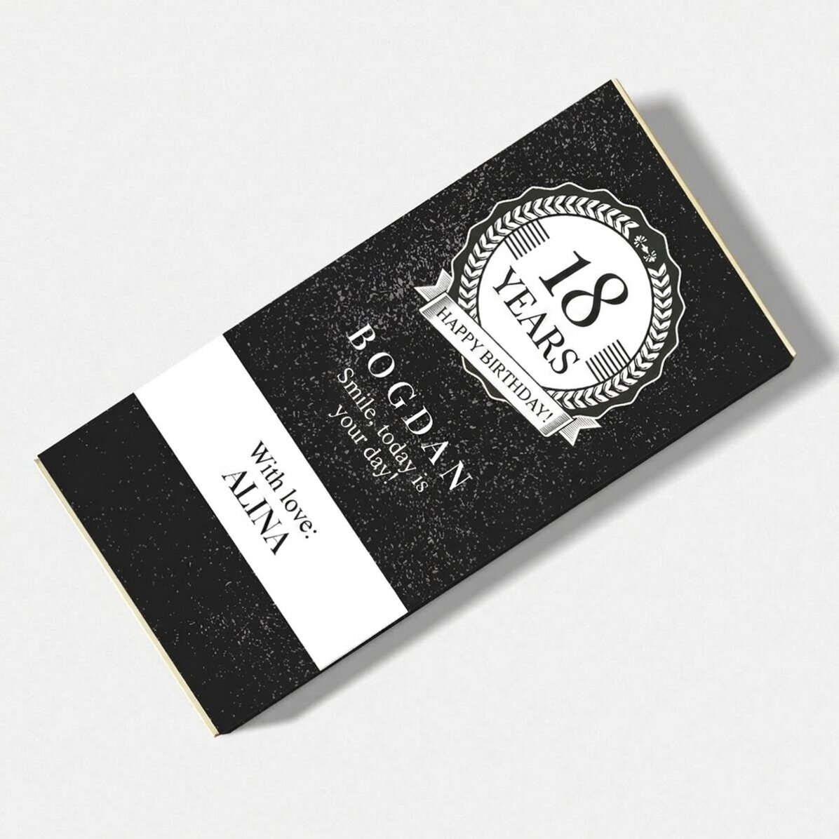 Chocolade met gepersonaliseerde tekst - Happy birthday