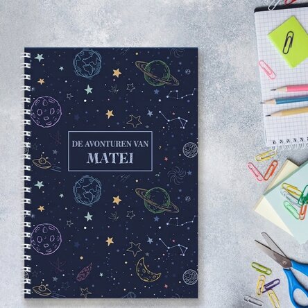 Gepersonaliseerd notitieboekje met tekst voor kinderen - Space
