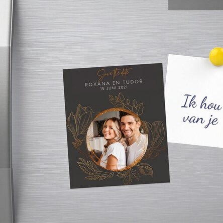 Magnet van 10 x 12 cm, gepersonaliseerd met een foto en tekst – Save the date