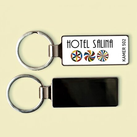 Gepersonaliseerde sleutelhanger met logo en tekst