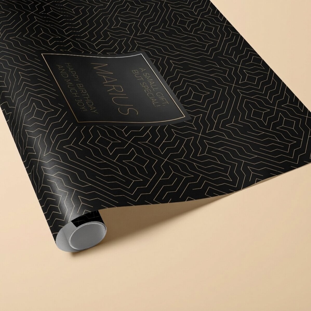 Gepersonaliseerd cadeaupapier met tekst - Black & Gold