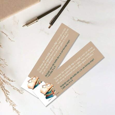 Gepersonaliseerde boekenlegger met een boodschap voor leraren