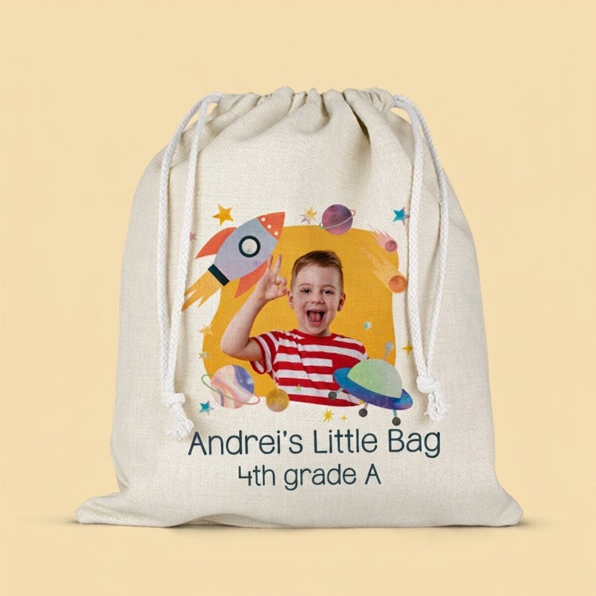 Gepersonaliseerd tasje voor de kleuterschool met tekst en een foto - Space rocket