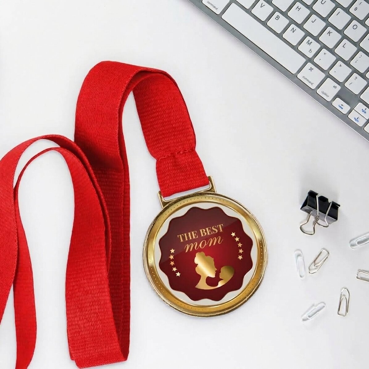 Gepersonaliseerde medaille met tekst - De beste moeder