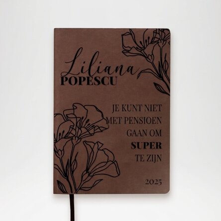 Gepersonaliseerde leren agenda met een boodschap ter gelegenheid van het pensioen en een elegant ont