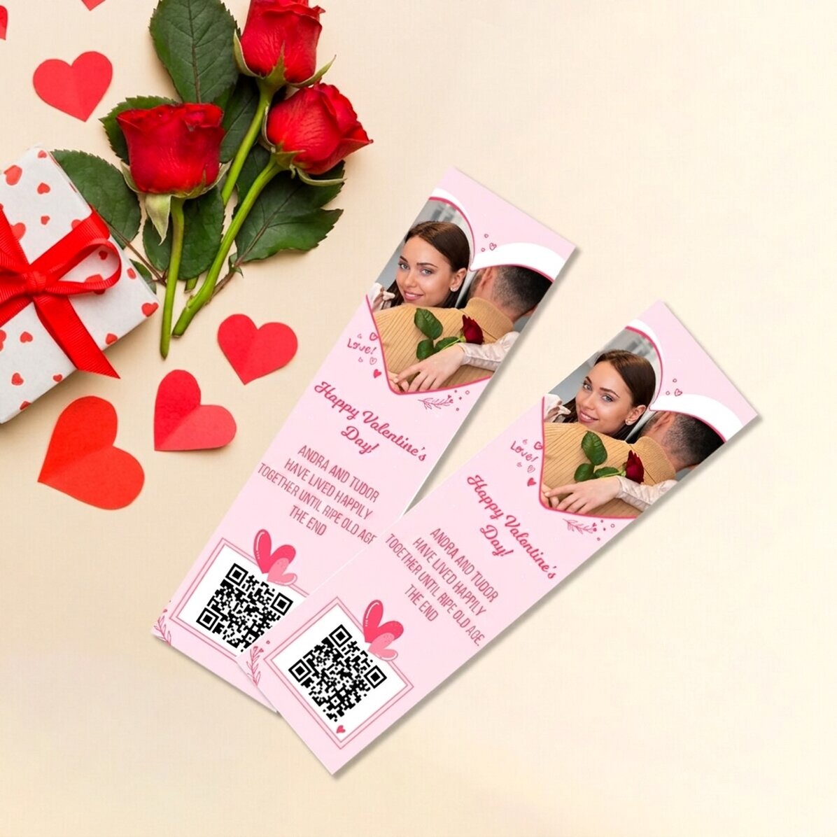 Gepersonaliseerde bladwijzer met foto, tekst en QR-code - Love