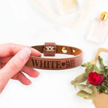 Leren armband met naam en datum - Hartje