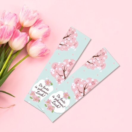 Gepersonaliseerde boekenlegger met boodschap - De lente is aangebroken!